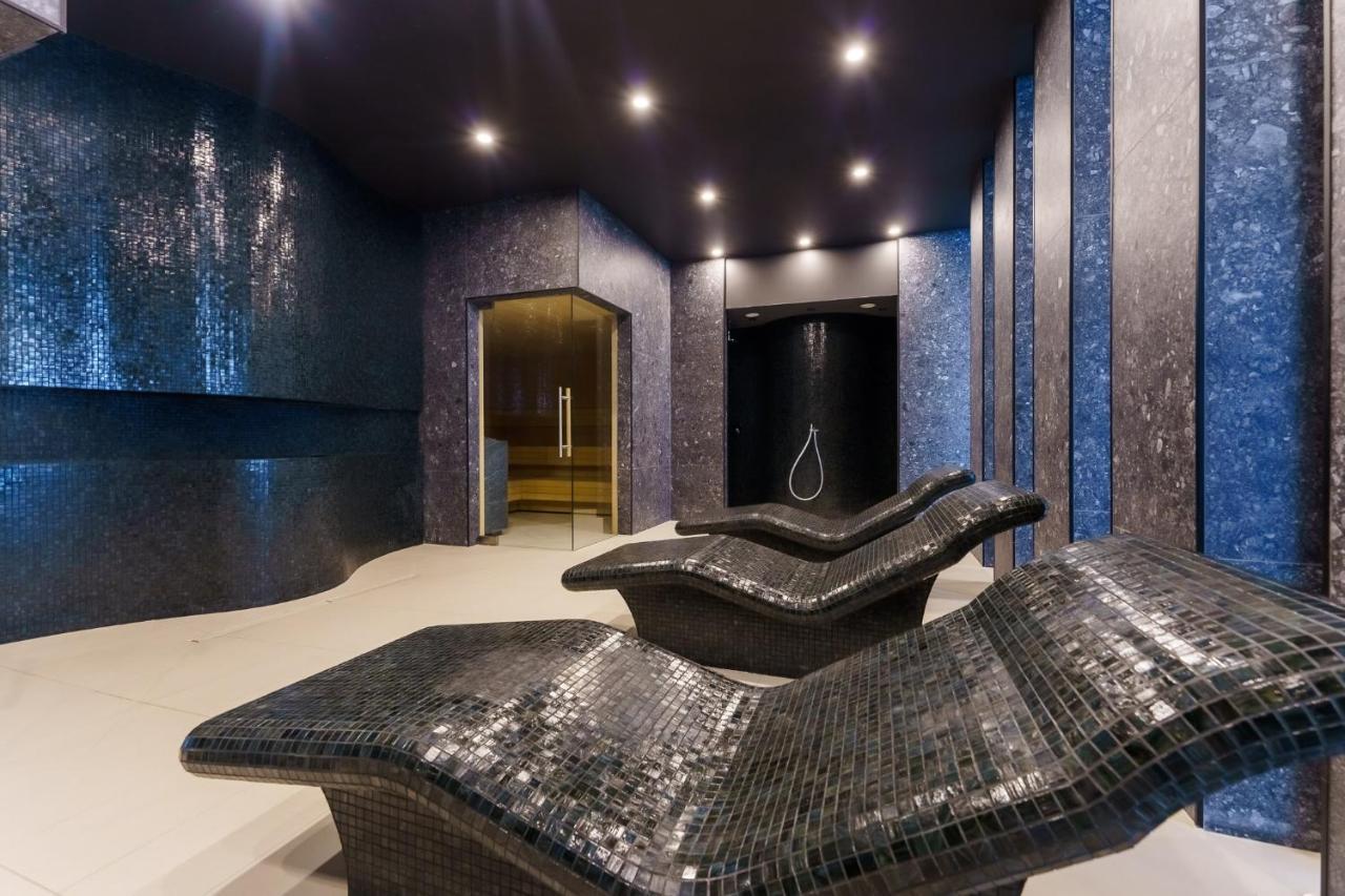 Aqua Polanki Robi Apartment